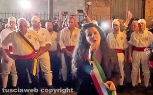 Santa Rosa - La sindaca Chiara Frontini fischiata sonoramente dai cittadini