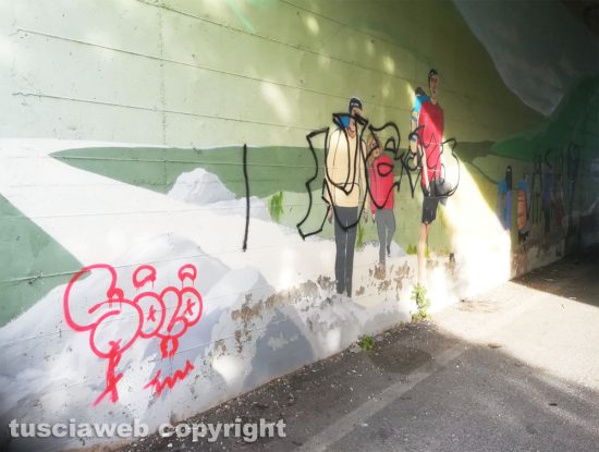 Viterbo - Murales via Francigena vandalizzato