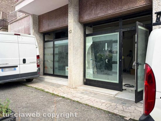 Viterbo - I nuovi locali della farmacia Fortini al Sacrario