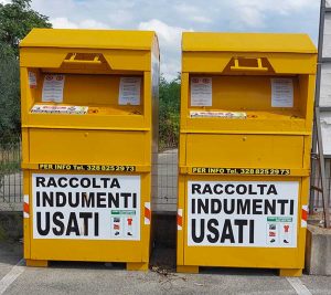 Vitorchiano - Raccolta abiti