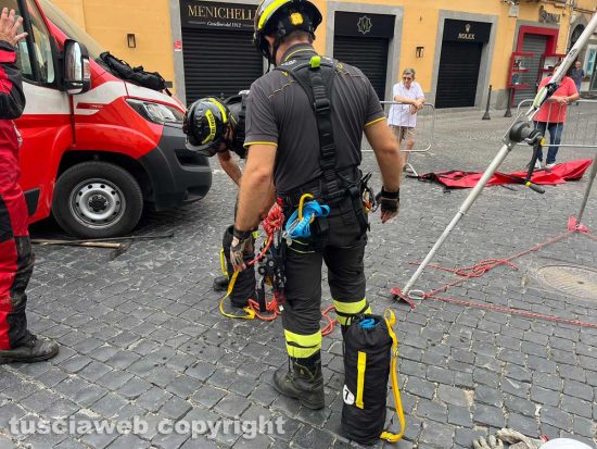 Viterbo - Santa Rosa - Ispezione del sistema fognario sul percorso