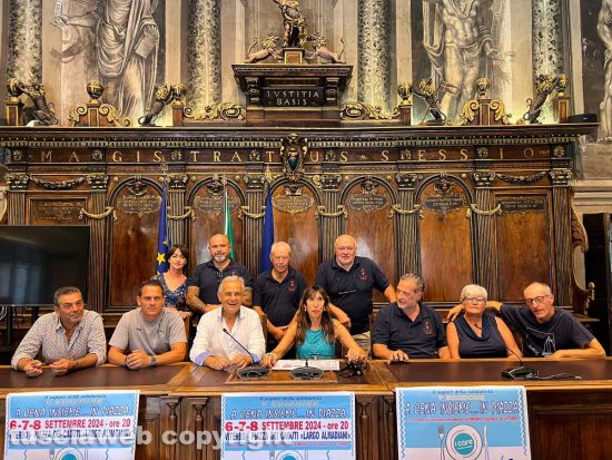 Viterbo - La presentazione della cena a sostegno dell’Emporio solidale