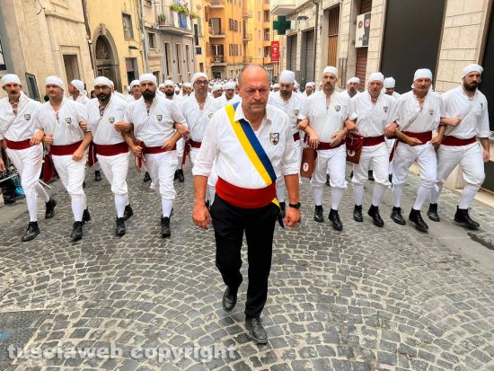 Santa Rosa 2024 - Dies Natalis - Il giro delle sette chiese dei facchini - Luigi Aspromonte