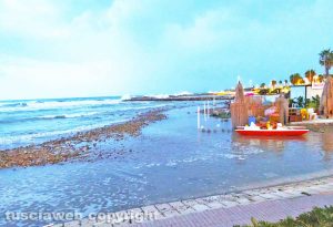 Civitavecchia - Nuove mareggiate alla Marina