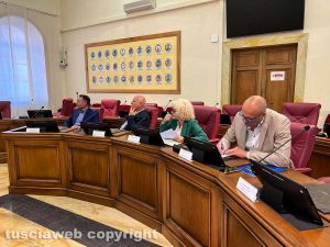 Viterbo - Discarica Pian di Casalone - La riunione in provincia
