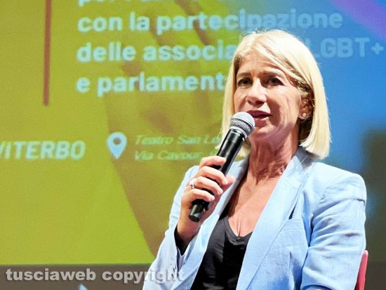 Viterbo - Evento del M5s Arcobaleniamo i diritti - Carolina Morace