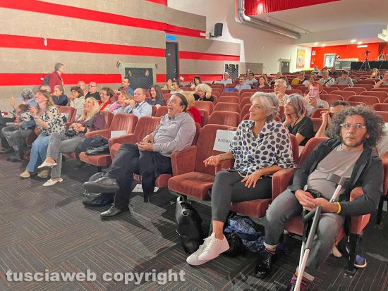 Viterbo - Evento del M5s Arcobaleniamo i diritti