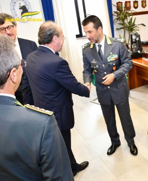 Viterbo - Guardia di finanza - Visita del comandante regionale Mariano La Malfa - Il prefetto Capo