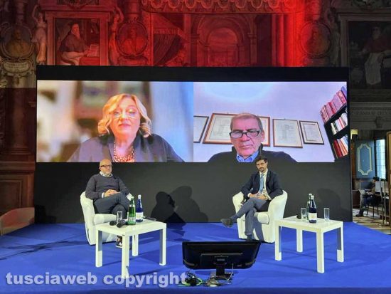 Viterbo - Festival Economia della cultura - Mauro Rotelli, Lucia Albano, Daniele Sabatini e Marco Vincenzi