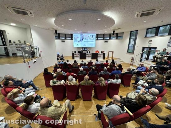 Viterbo - I Pirati della Bellezza - L'incontro con Davide Casaleggio