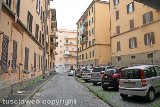 Viterbo - Erba alta e incuria a San Faustino
