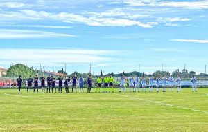Calcio - Promozione - Nuova Pescia Romana e DuePigreco Roma schierate prima della sfida