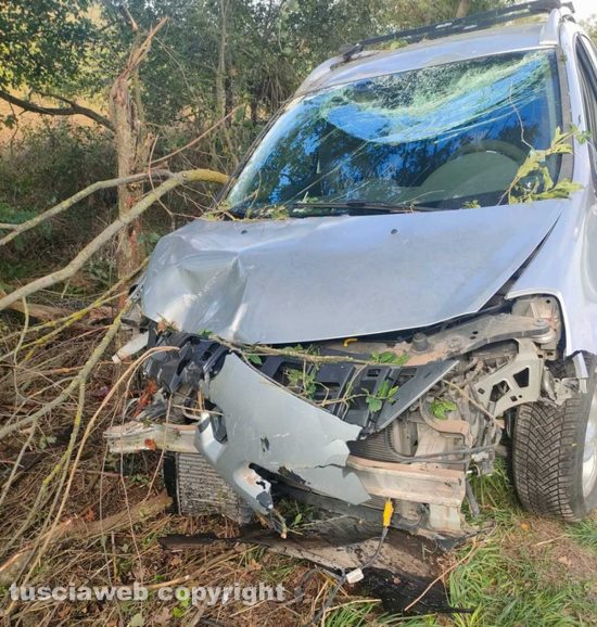 Viterbo - Incidente strada Ombrone