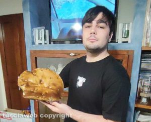 Filippo Cuboni e il fungo porcino da oltre un chilo