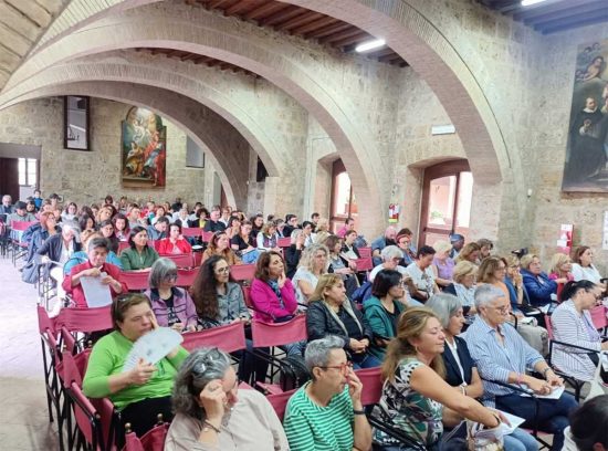 Civita Castellana - “Scuola per la formazione dei catechisti”, l'incontro con don Alessandro Mantini sul tema della preghiera