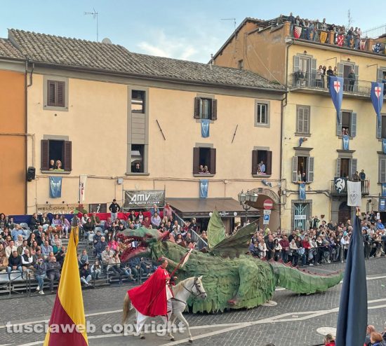Soriano nel Cimino - 57esima edizione sagra delle castagne, il corteo storico
