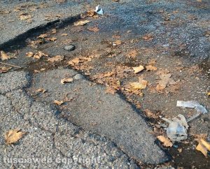 Viterbo - Parcheggio disastrato vicino Porta Fiorentina