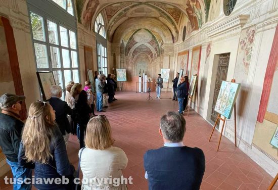 Viterbo - Villa Lante - La mostra pittorica "Infiniti passaggi"