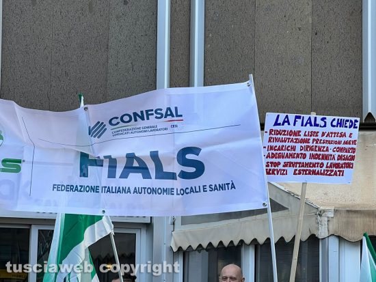 Viterbo - Manifestazione Fials Fials sotto la cittadella della salute