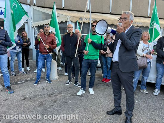 Viterbo - Manifestazione Fials Fials sotto la cittadella della salute 