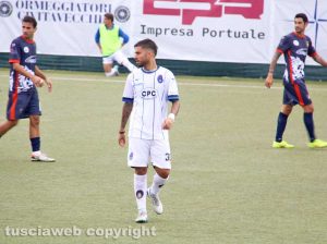 Civitavecchia - Il centrocampista Proietti