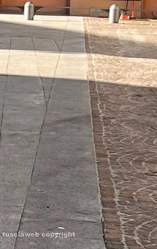 Viterbo - Un dettaglio dei lavori a piazza del Comune