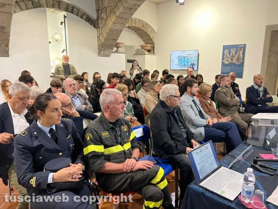 Palazzo Bugiotti - Mostra Cesare Pinzi