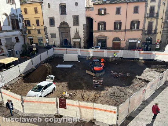 Viterbo - Scavi in piazza del comune