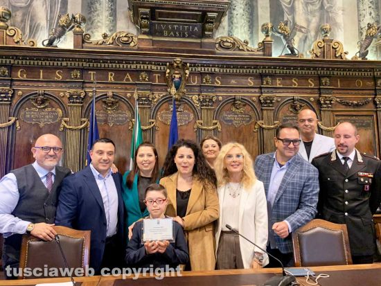 Viterbo - Cerimonia per il riconoscimento a Francesco Baffo