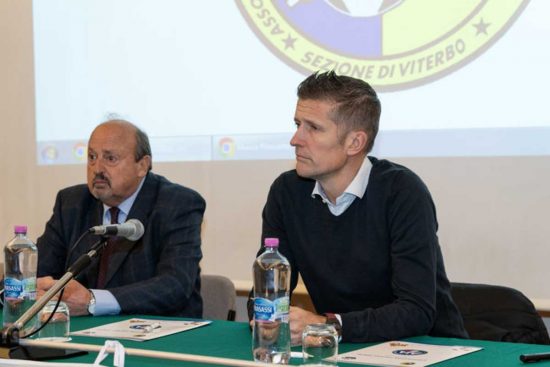 Viterbo - Luigi Gasbarri e l'arbitro internazionale Daniele Orsato 