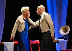 Viterbo - Teatro San Leonardo - Lo spettacolo "Tavole separate"