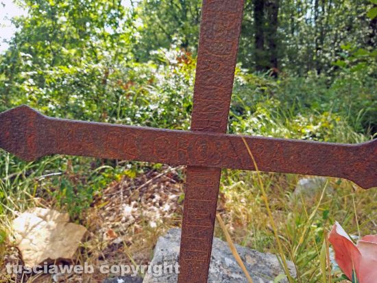 Sorano - La croce nel bosco in ricordo dei due aviatori