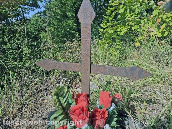 Sorano - La croce nel bosco in ricordo dei due aviatori