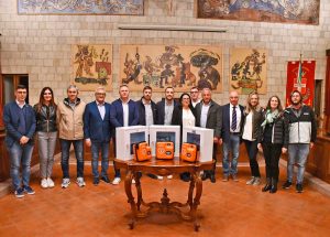 Tarquinia - Cerimonia di donazione dei defibrillatori da parte della famiglia Cattaneo
