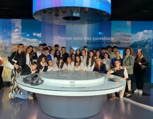 Roma - Gli studenti dell’Istituto Vincenzo Cardarelli ospiti al Centro Europa Experience David Sassoli