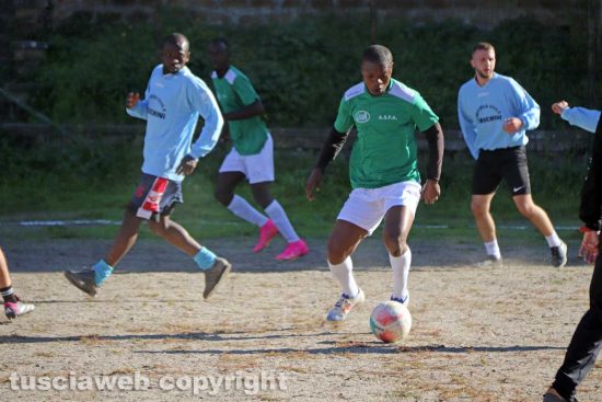Viterbo - L'incontro di calcio tra Asfa-Uila e comunità islamica