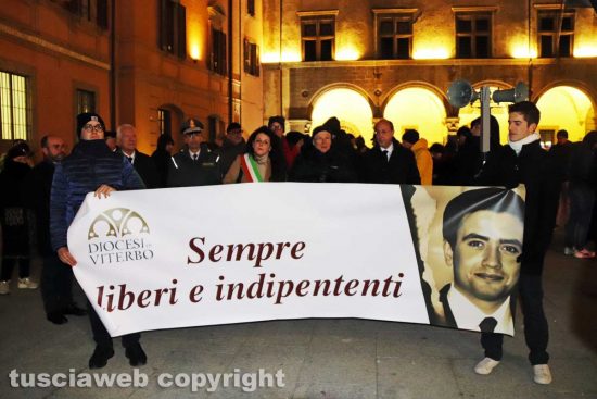 Viterbo - La fiaccolata della legalità per ricordare i valori del giudice Rosario Livatino