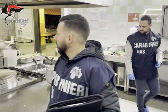 Carabinieri Nas - Controlli mense scolastiche 