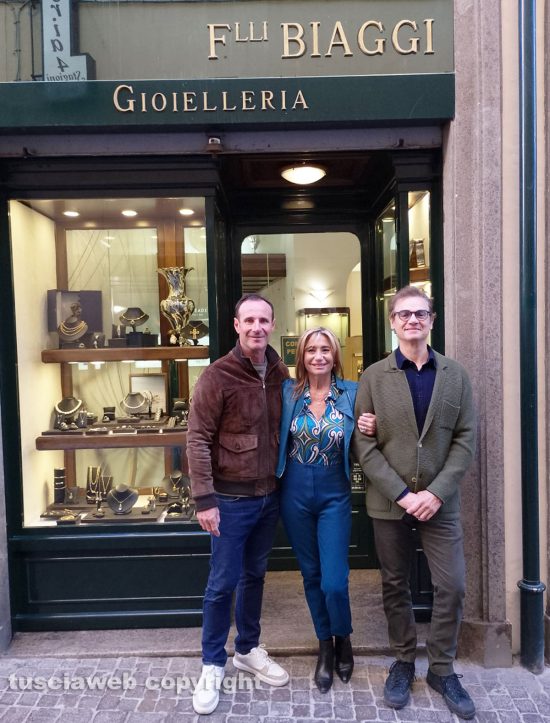 Viterbo - Gioielleria F.lli Biaggi - Da sinistra i titolari Simone Biaggi, Francesca Biaggi e Andrea Biaggi 