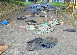 Viterbo - Degrado dietro l'Ipercoop