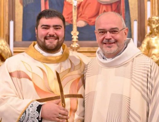 Don Daniele Silvestri e don Massimiliano Balsi