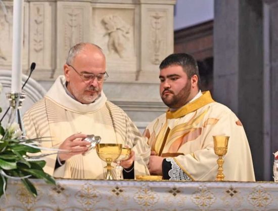 Don Daniele Silvestri e don Massimiliano Balsi