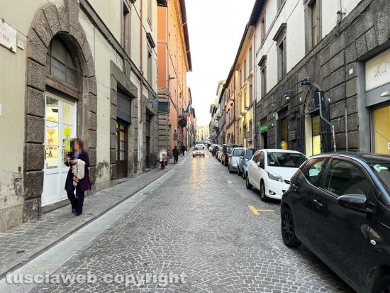 Viterbo - Via Cavour
