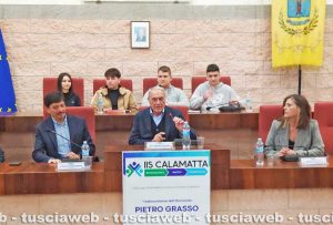 Civitavecchia - L'ex presidente del Senato Pietro Grasso in aula Pucci
