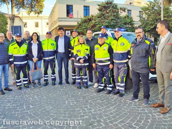 Civitavecchia - Il nuovo mezzo 4x4 della protezione civile