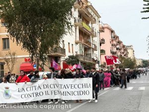 Civitavecchia - Il corteo del 25 novembre