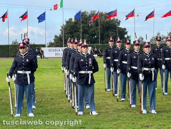 Esercito - Cerimonia consegna dei gradi di maresciallo agli allievi del 25esimo corso
