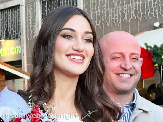 Viterbo - Inaugurazione mercatino di Natale - Miss Roma Beatrice Mazzoni