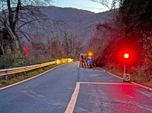Riaperta la provinciale Valle di Vico