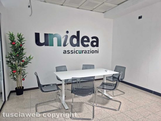 Montefiascone - La filiale di Unidea Assicurazioni